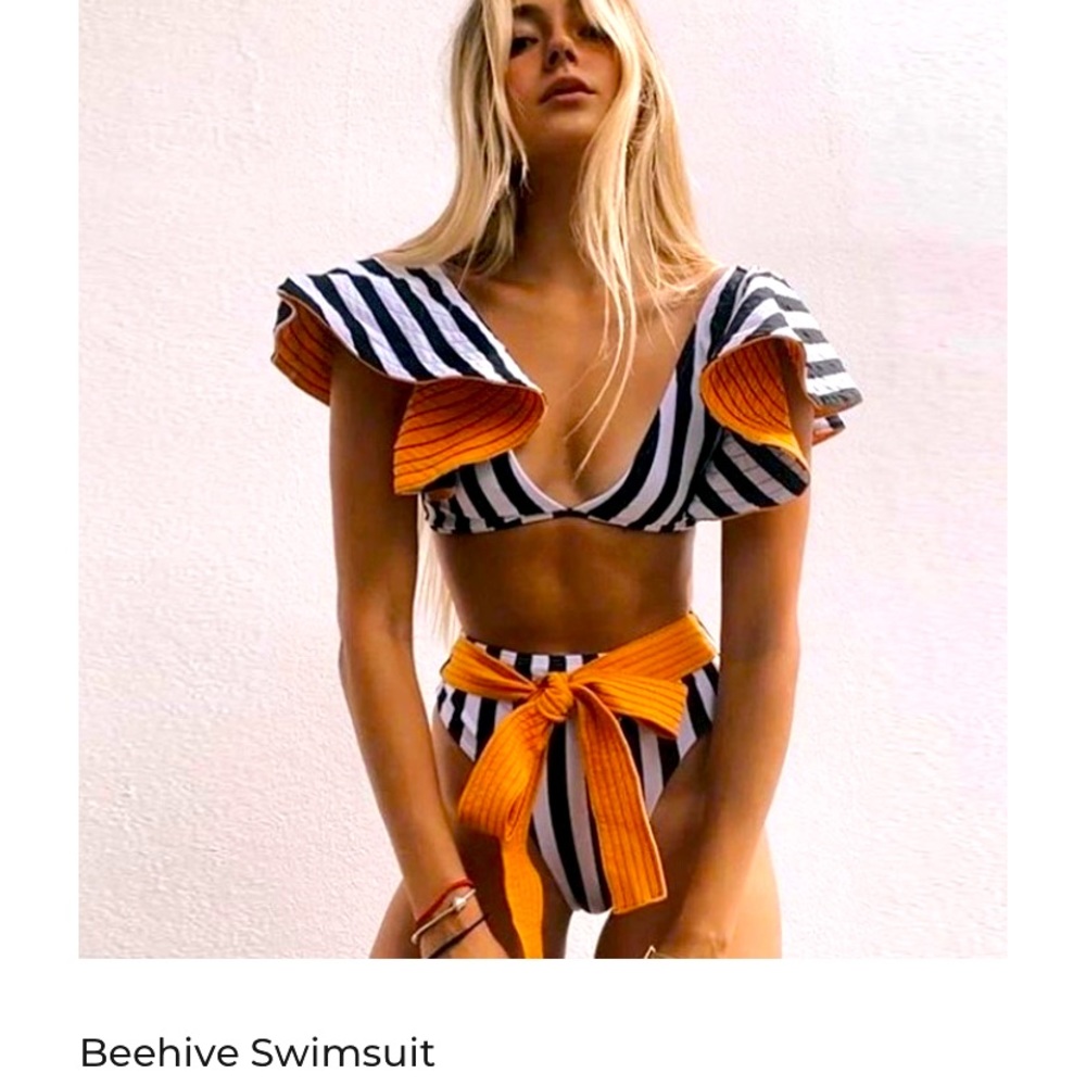 Stylish 2 piece swimwear